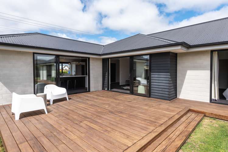 570 Birchs Road Lincoln_22