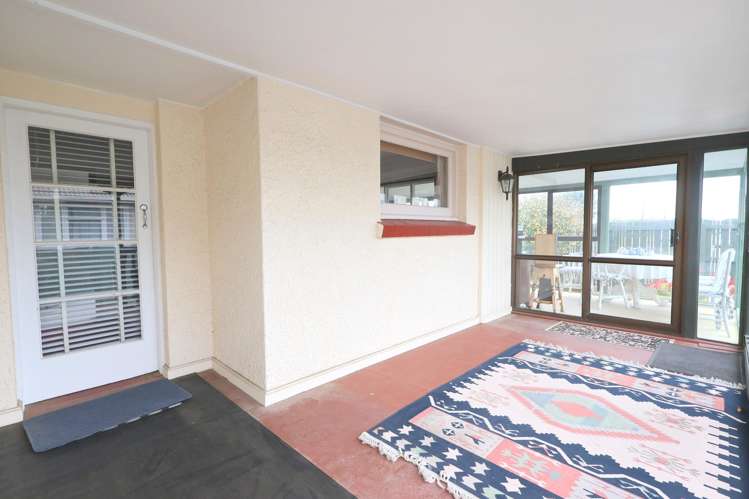 99 West Street Hawthorndale_28