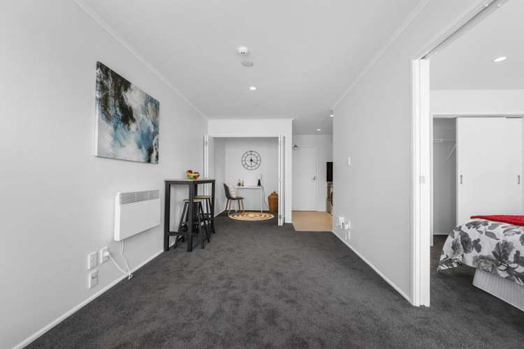 12D/30 Westward Ho Road_0