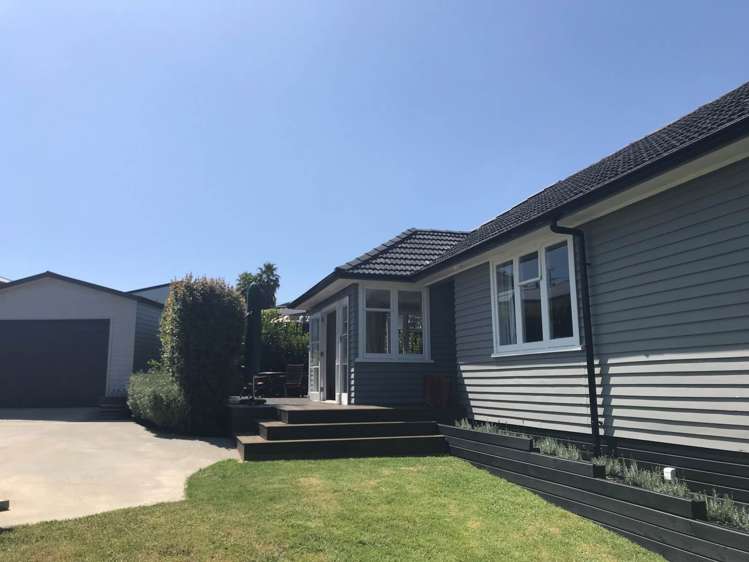 62 Karaka Road Beachlands_0