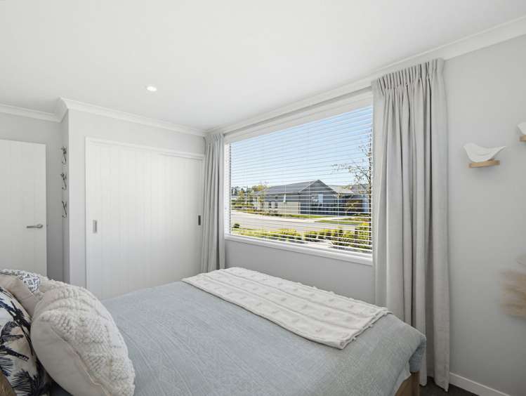 154/30 Bob Robertson Drive_3