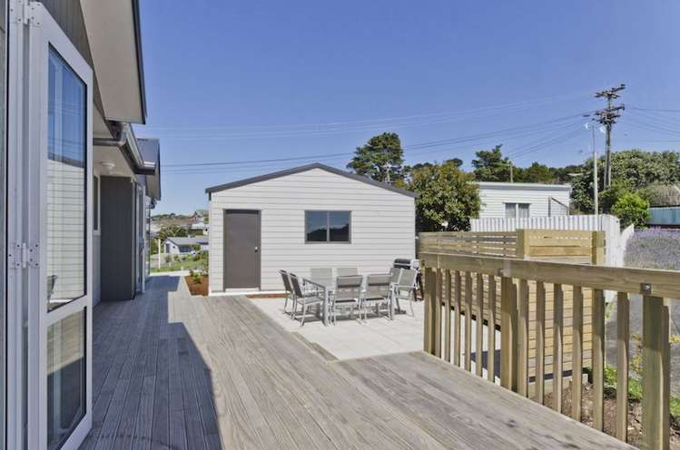 23 Alexander Road Algies Bay_21