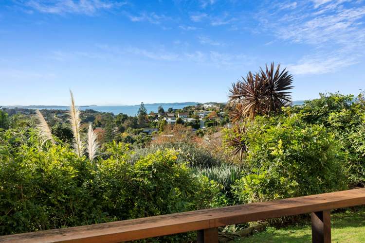 166 Sandspit Road Cockle Bay_25