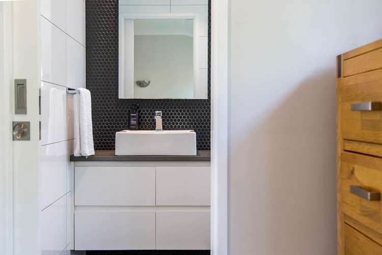 44 Merani Street Belmont_12