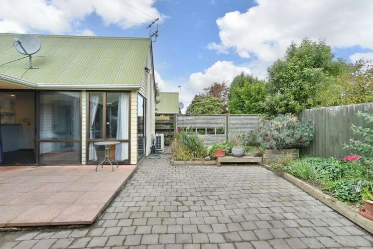 2/16 Owens Terrace Upper Riccarton_10