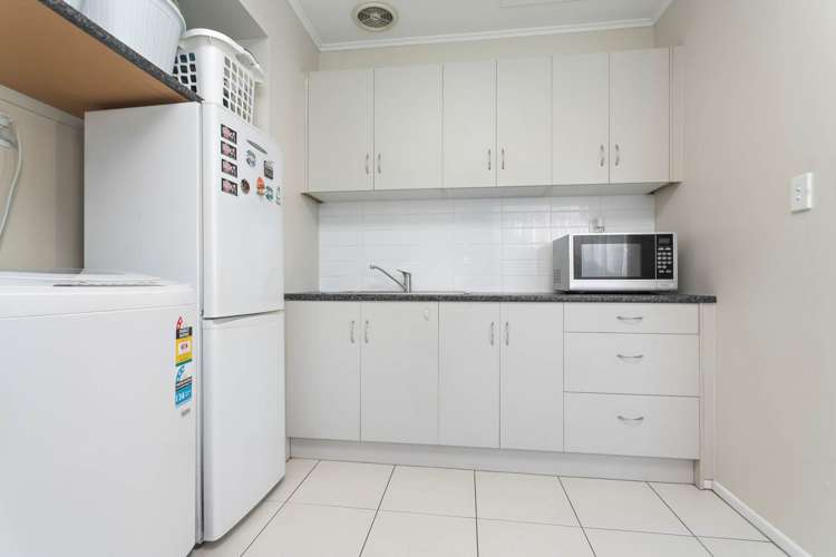 6 Netherton Street New Windsor_10