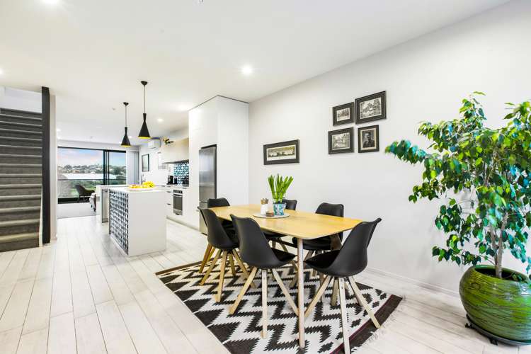 23/4 Stables Lane Silverdale_6