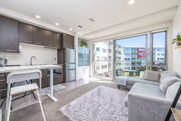 305c/130 Anzac Street Takapuna_4