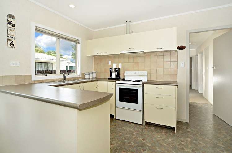 1/4 Kelvin Road Papakura_5
