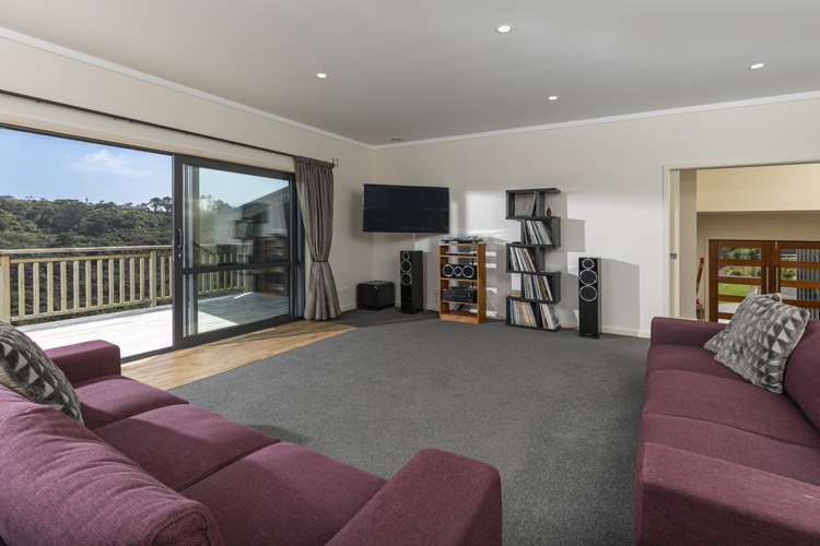 123 Taiapa Valley Road Muriwai_10