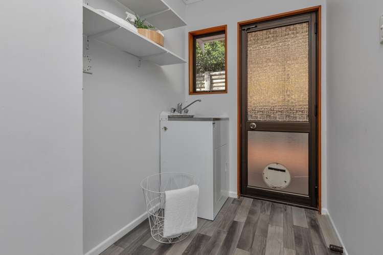 4 Saint Andrews Place Kamo_23