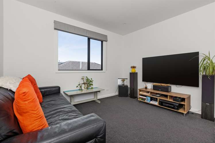 60 Pelorus Avenue Poraiti_13