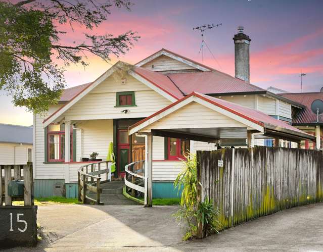 Charming Bungalow in Prime Location