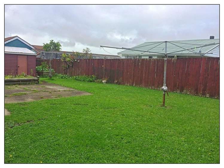 112 Woodglen Road Glen Eden_15