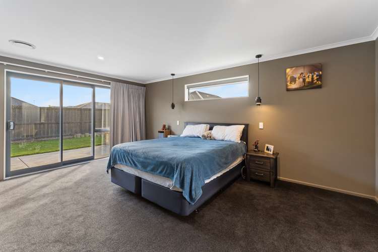 16 Verdeco Boulevard Lincoln_14