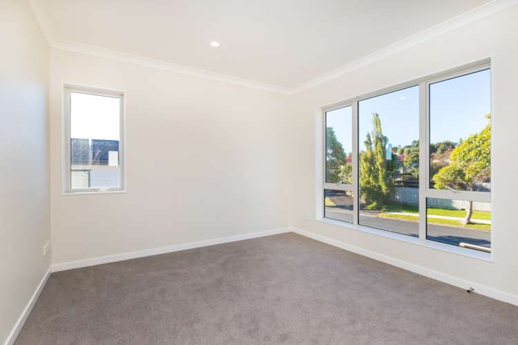 16 Newport Place Forrest Hill_11