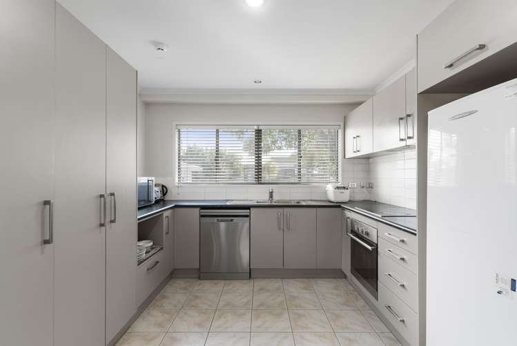 72A Panorama Road Mount Wellington_4