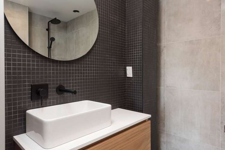 210 Marine Parade Mount Maunganui_17