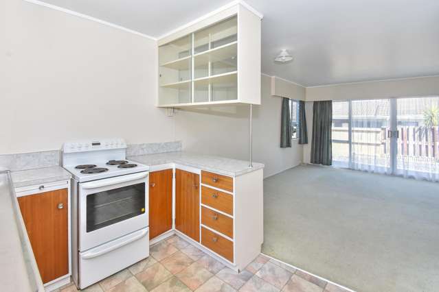 3/27 South Street Papakura_3