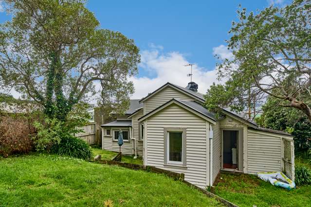 184 Sutherland Road Lyall Bay_4