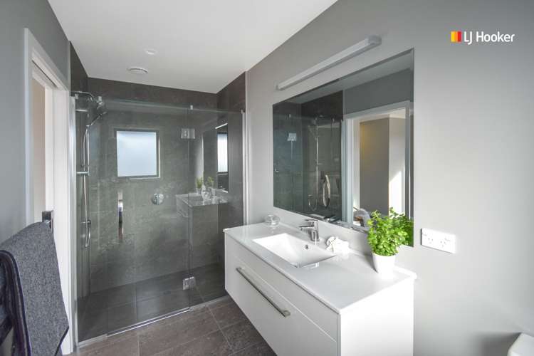 5 Kinloch Place Mosgiel_15