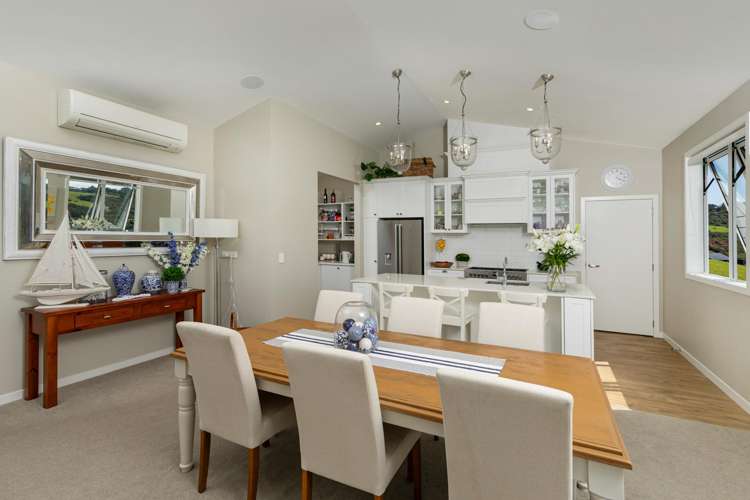 98 Ahumoana Road Okura Bush_8