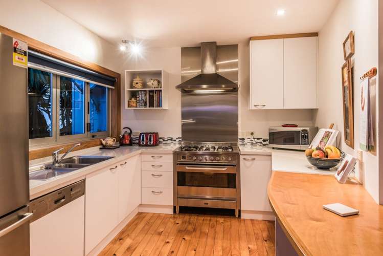 7 The Terrace Herald Island_9