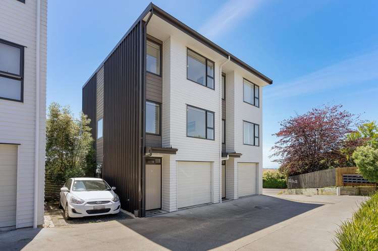 2/15 Chivalry Road Glenfield_9