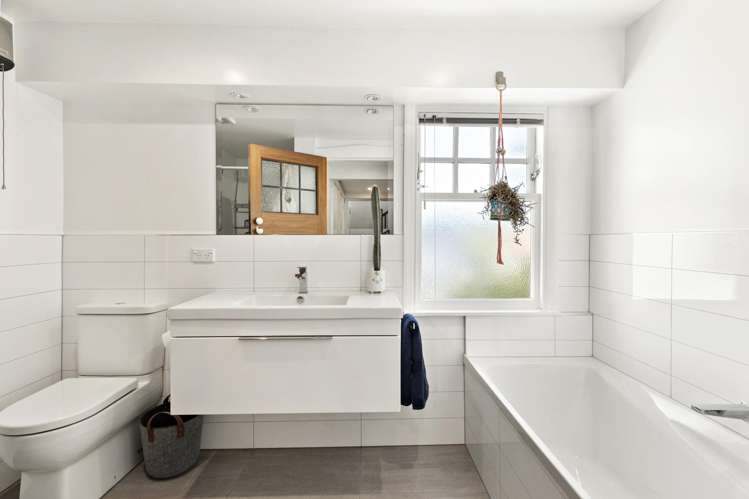 37 Upland Road Kelburn_18