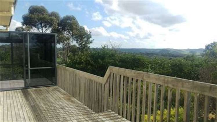 126 Kennedy Road Dairy Flat_2