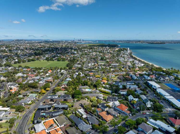 49a Long Drive Saint Heliers_21