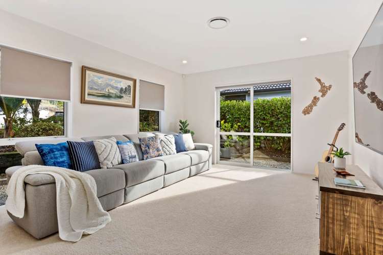 8 Bella Vista Drive Gulf Harbour_11