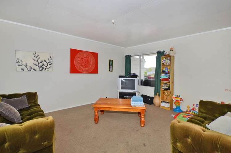 33 Thomas Street Tikipunga_1