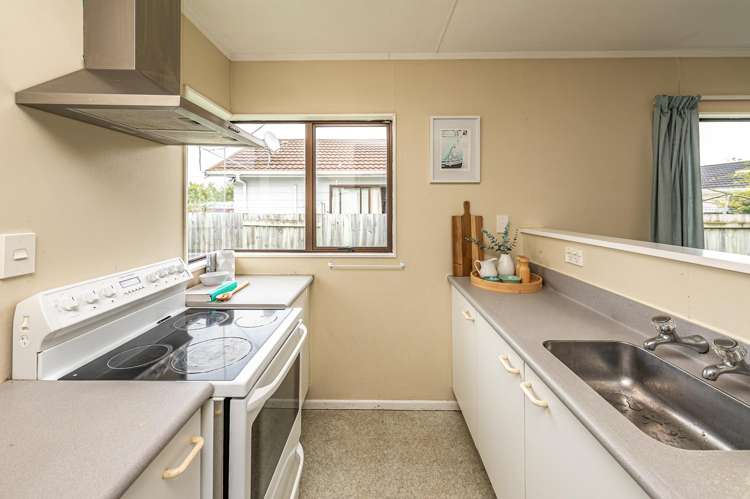 12B Cornwall Road Springvale_6