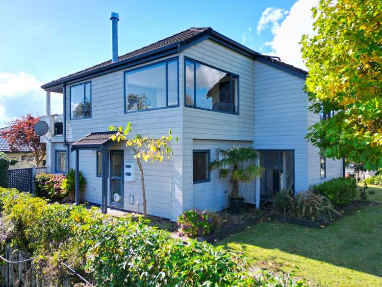 7 Ngamotu Road Taupo_18
