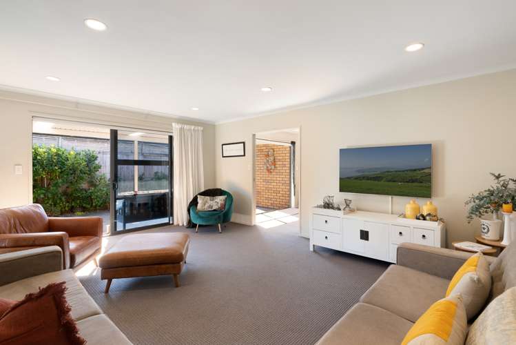 172 Hollister Lane Ohauiti_5