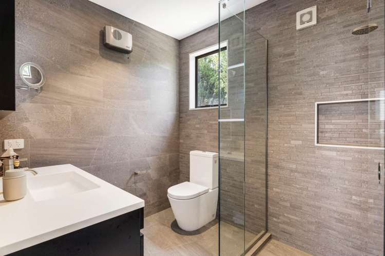 4 Moana Terrace Maraetai_19