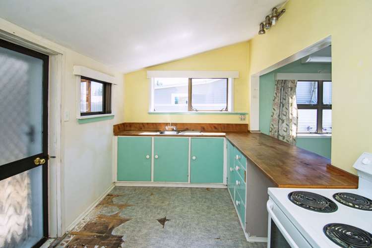 25 Clifton Avenue Carterton_5