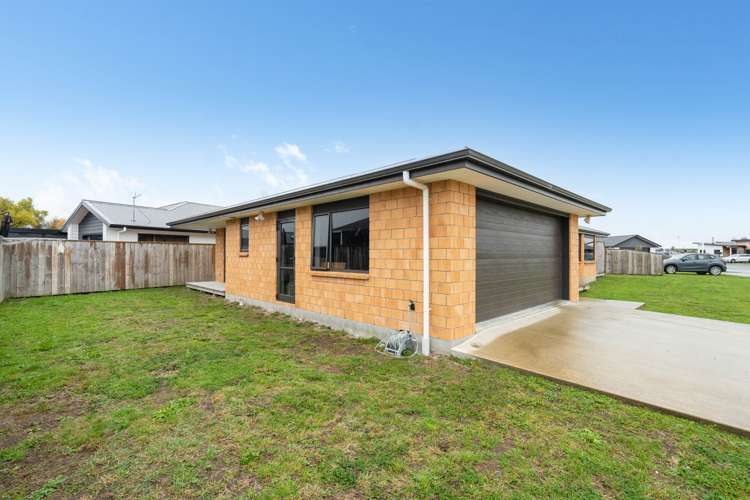 1 Molesworth Street Carterton_22