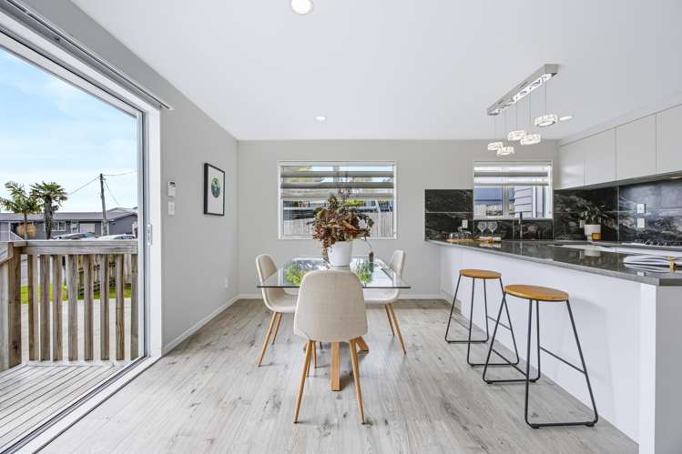 18 Outlook Road_4