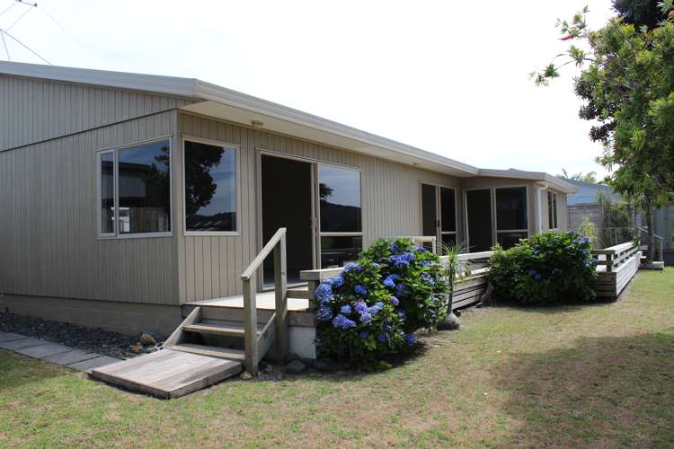 158 The Fairway Matarangi_16