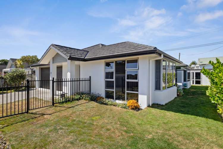 4 Sawyers Way New Plymouth Central_2