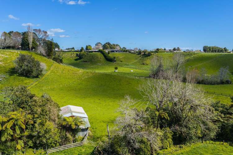 187A Smart Road Glen Avon_31