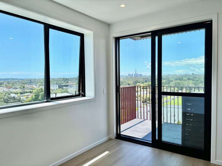 803/2B Te Ara Taurapa_0