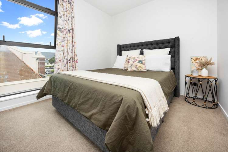 418/9 Madeira Lane Grafton_7