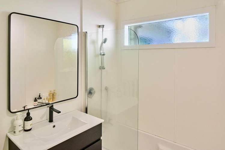 45 Chesterton Street Johnsonville_14
