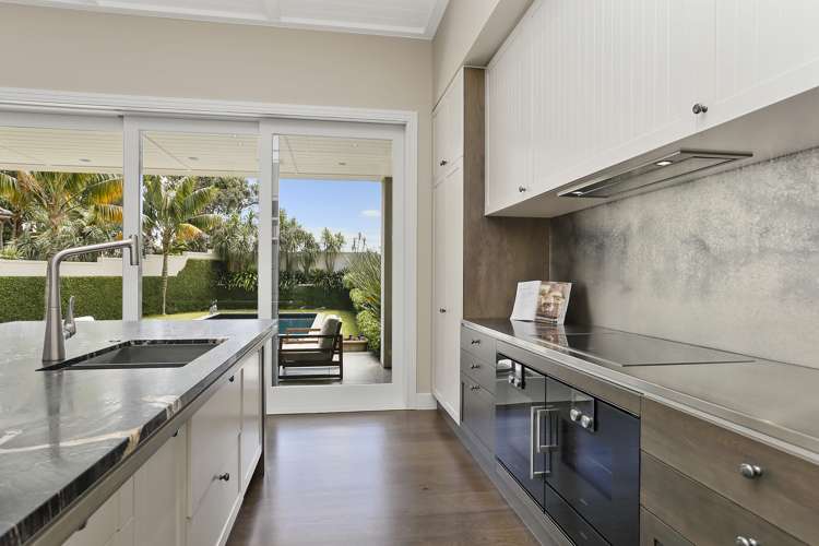 6 Fenton Circus Orakei_8