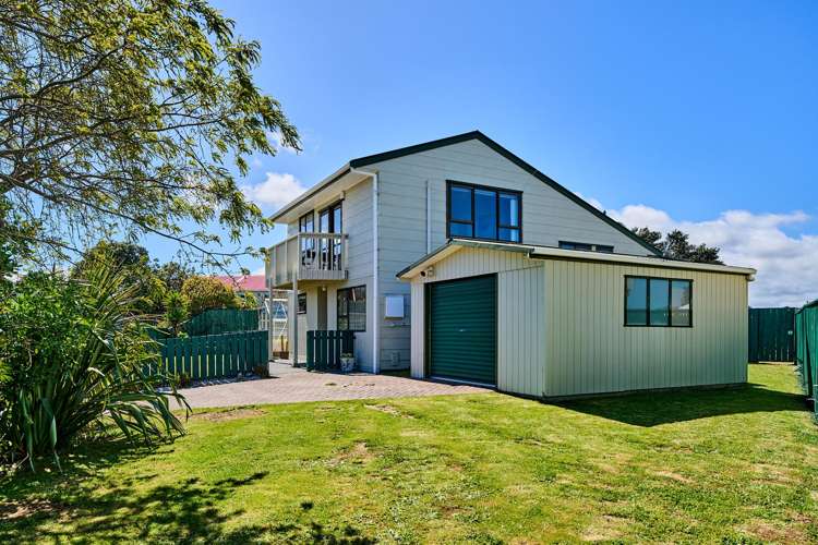 33 Clipper Street Titahi Bay_14