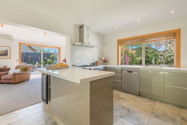 34 Beacon Point Road Wanaka_3