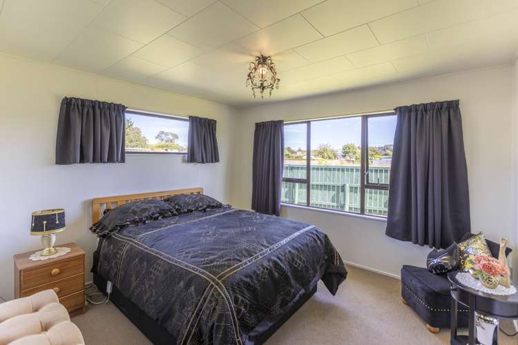 7 Latham Stubbs Crescent Waipawa_9